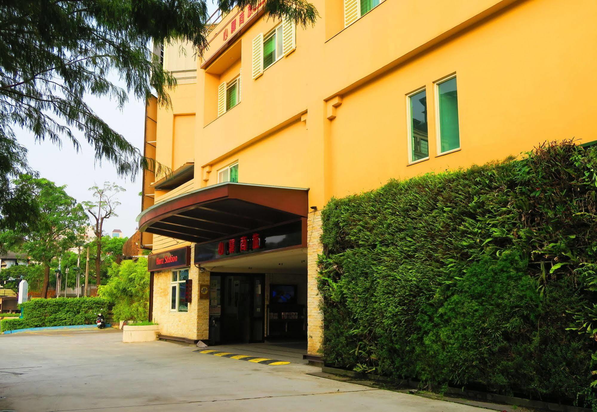 Herz Motel Taichung Luaran gambar